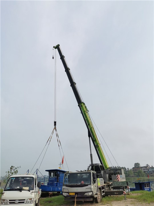 湘潭市桥梁建设吊装案例